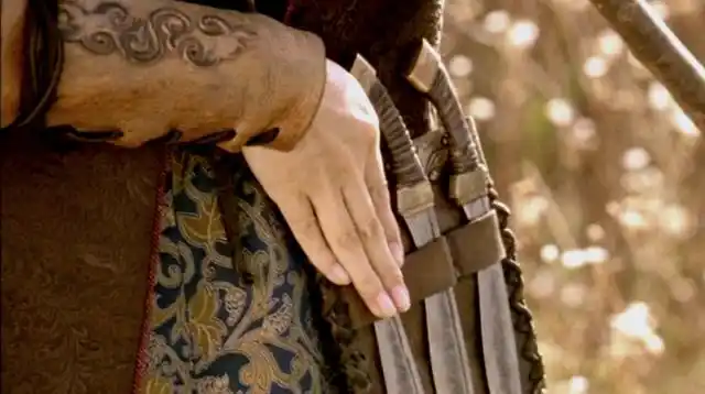 一部经典武侠电影《十面埋伏》飞刀夺命,一箭穿心,干净利落