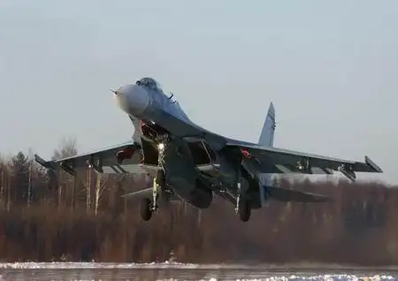 简氏:歼11b战机细节曝光 性能超越俄原品苏27