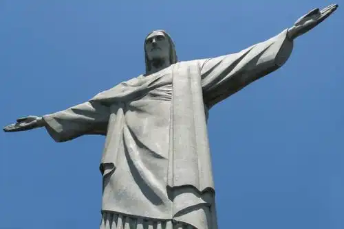 全球最大耶稣像是30亿基督教徒必来之地世界新七大奇迹之一