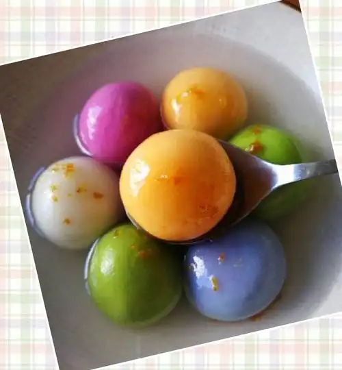 玩转暑假嗨翻天拓基幼儿园特色课程——彩色汤圆