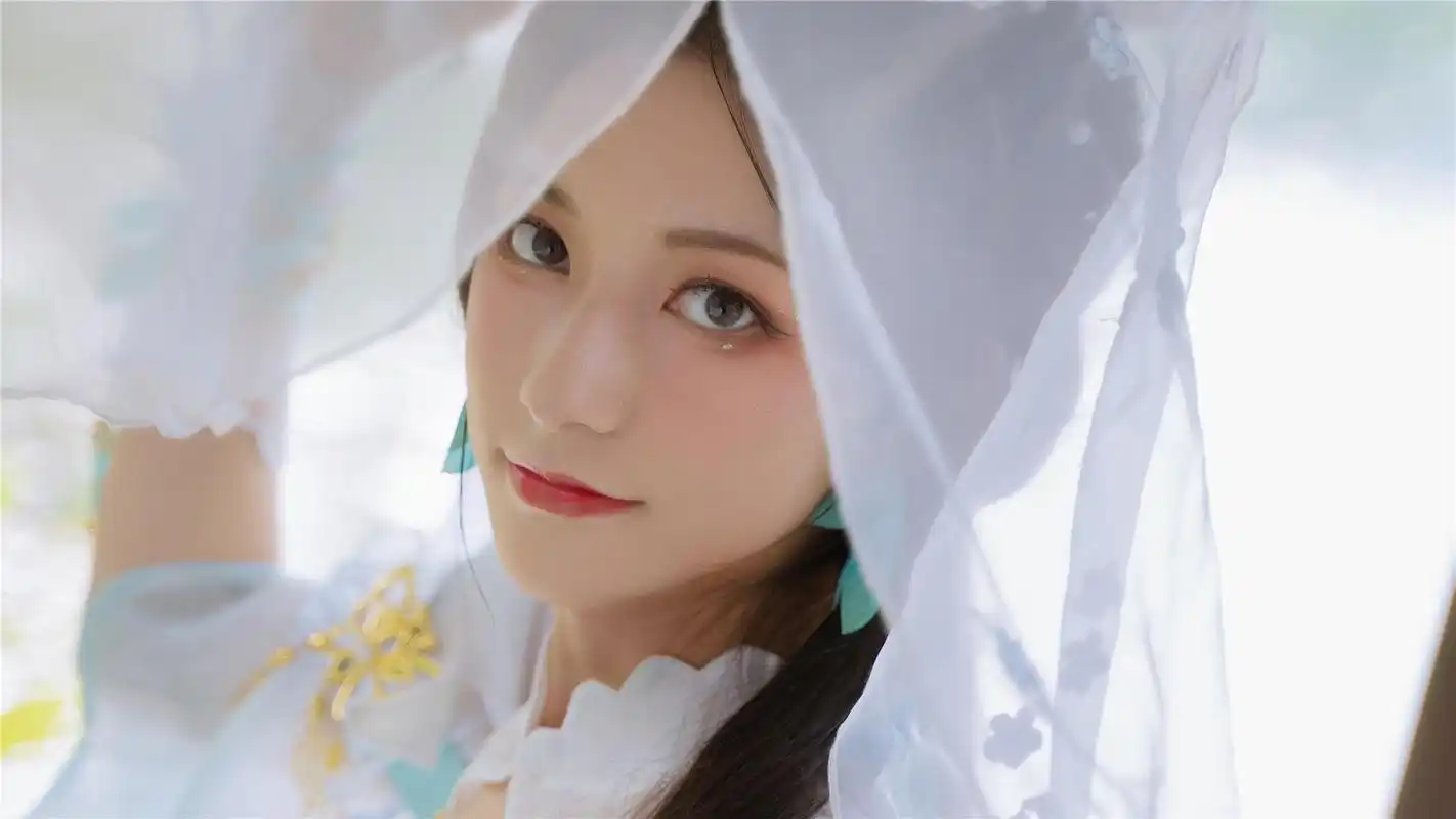 逆水寒素问cosplay高清桌面壁纸