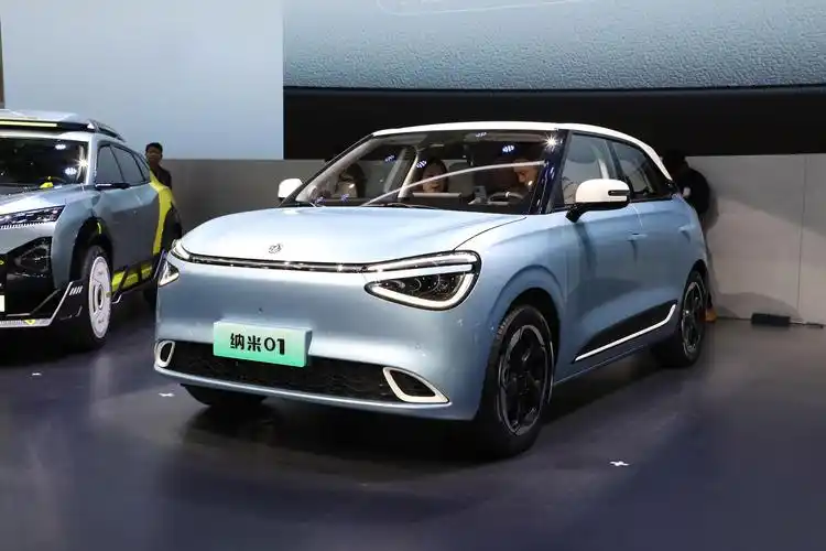 东风纳米01开启预售,续航330/430公里,预售价7.98-10.98万元