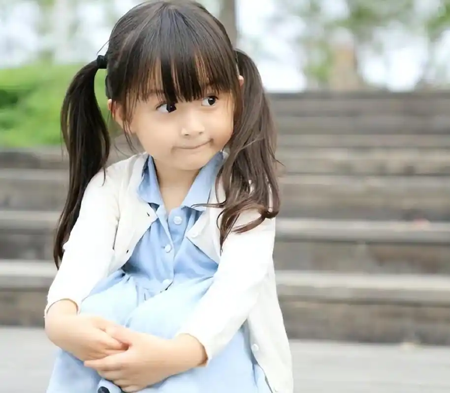 回顾小芈月刘楚恬2岁出道年入百万当红选择隐退她经历了啥