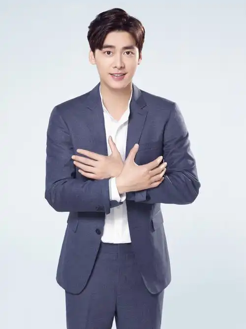 一些西装峰@李易峰74olay高清图2016#园园不断