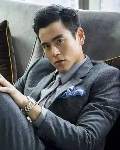 彭于晏变化最大▼集体给吃瓜群众来了一波颜值暴击豪华伴郎团上了热门