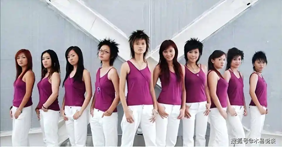 样貌对比明显,背后是她们想红的无奈_周笔畅_尚雯婕_安又琪