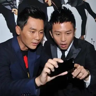 【图】邓超和李晨撕名牌谁更厉害 网曝两人不和是真的吗?