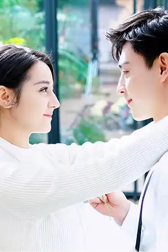 热巴和鞠婧祎新剧同天播出你决定追谁的剧