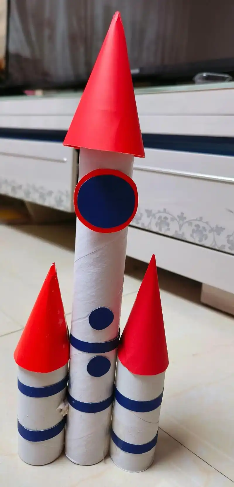 亲子手工制作 #童真笑容 #成果展示 #慢慢长大 孩子的 - 抖音