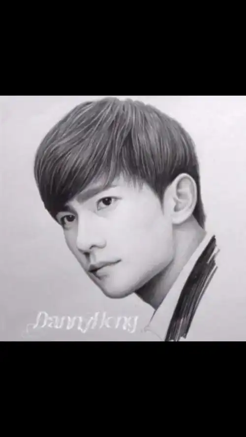 谁有杨洋的素描画,给我发几张照片,谢谢