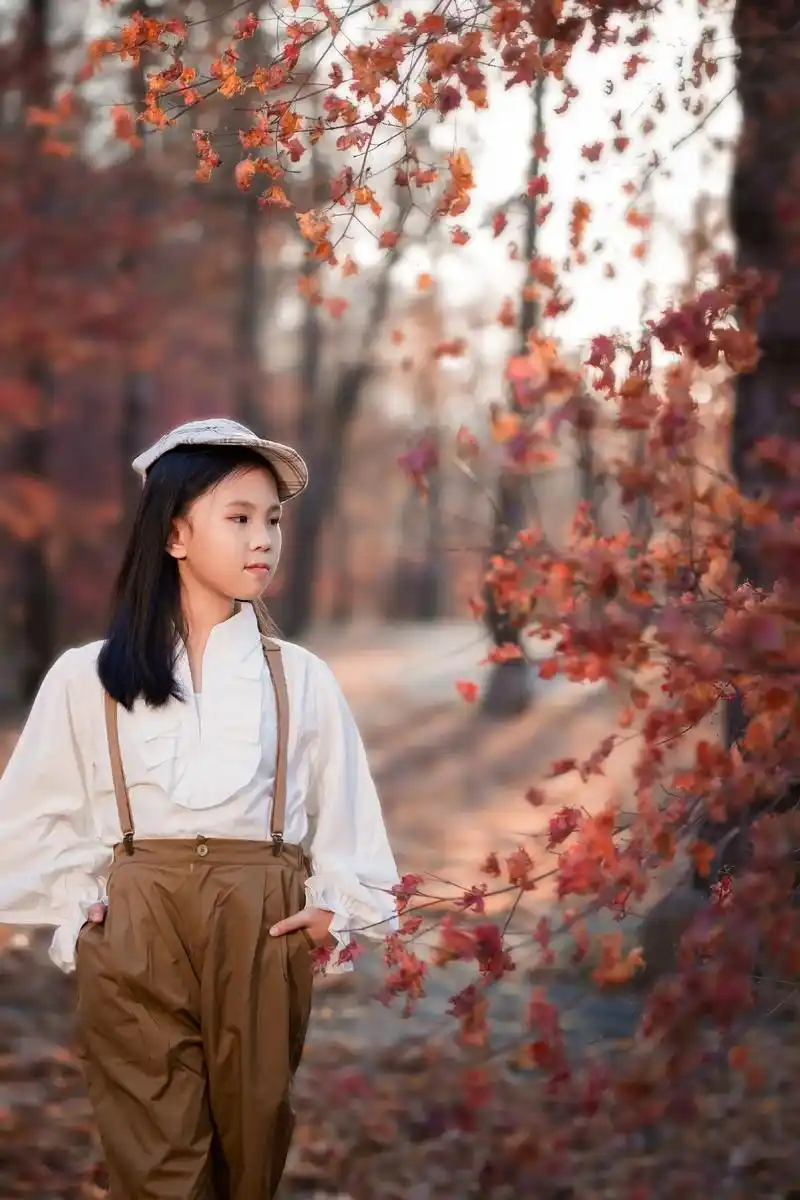 儿童外景写真晚秋初冬的桓仁这里的风景很美