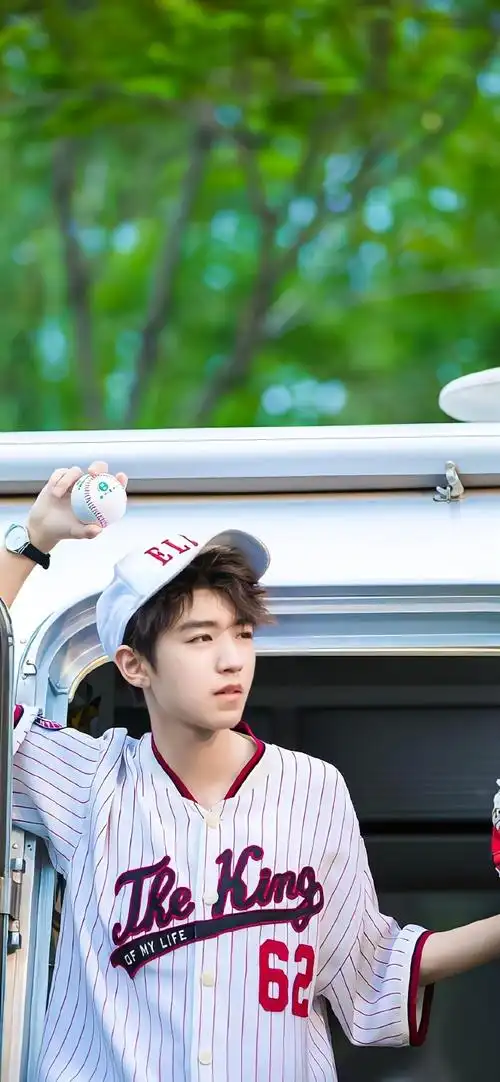 王俊凯壁纸更新