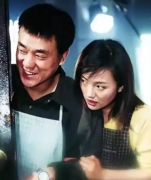 演员何冰结婚几十年0绯闻竟然是因为他的妻子