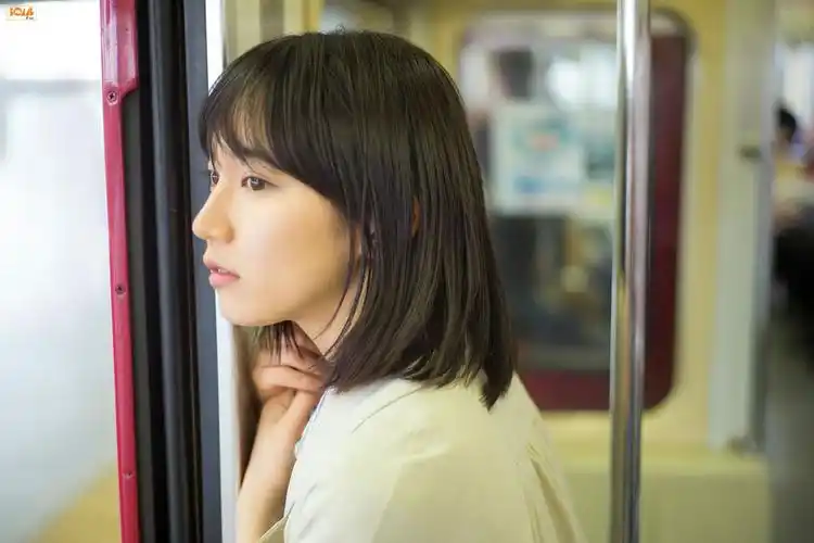 人物模特rihoyoshioka亚洲美女黑发人像齐肩发rihoyoshiokaasianwomen