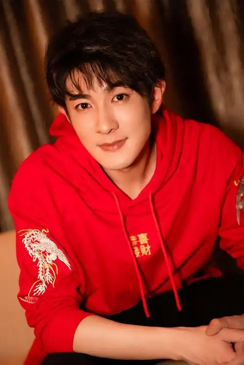 季肖冰相关图片