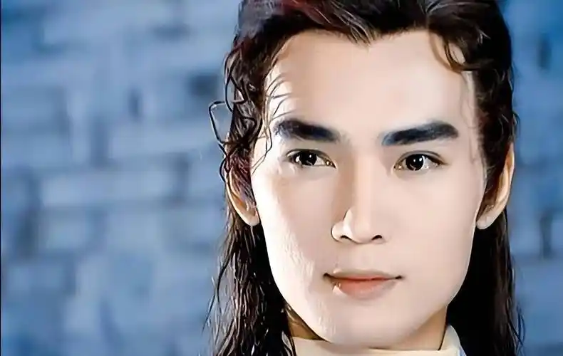 细数何润东多年角色,明明是帅哥演主角总能被超越,现成古装丑男