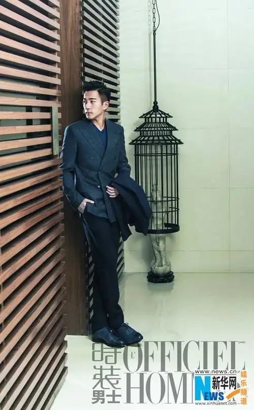 刘恺威《时装男士》帅气写真演绎绅士品格