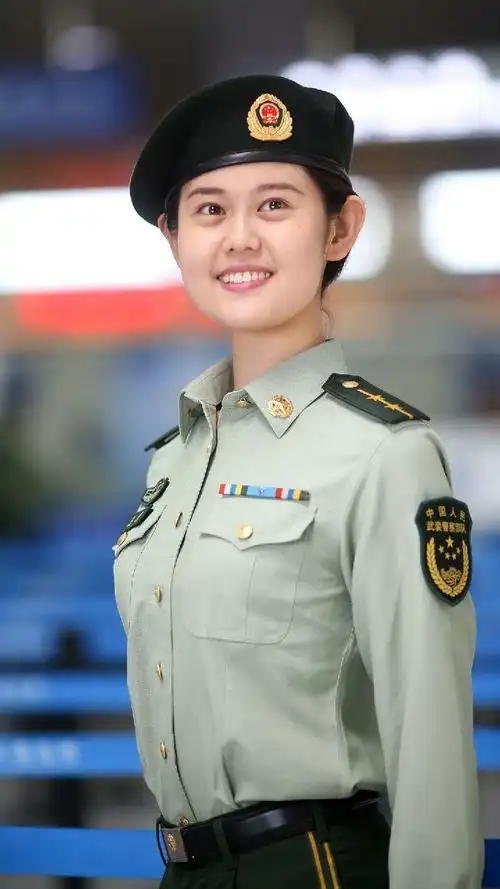 帅气女兵