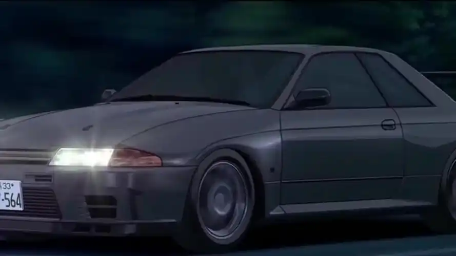 头文字d高桥凉介发现gtr的节奏变得奇怪对方的刹车故障了