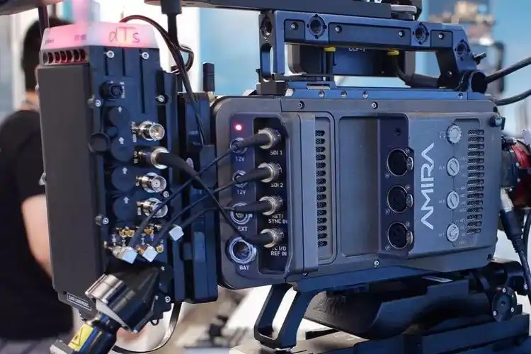 如何将阿莱电影摄影机变身现场直播讯道机