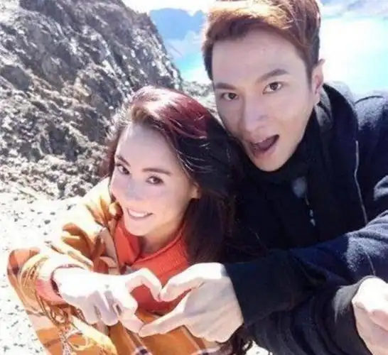 今年10月张柏芝将在巴黎完婚!新郎竟不是谢霆锋