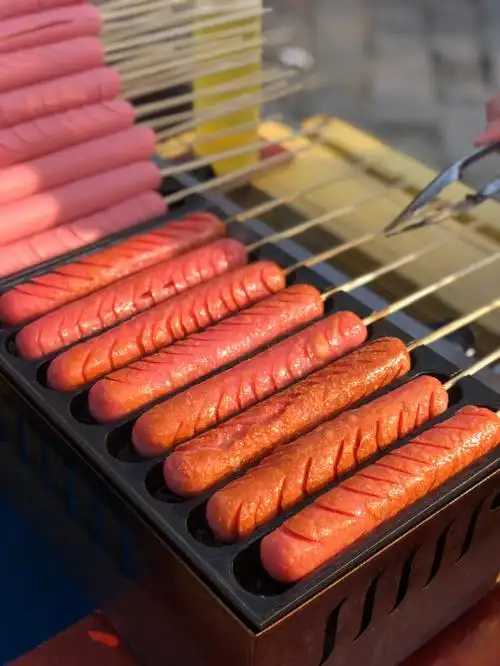 烤肠摆摊的第十天190米