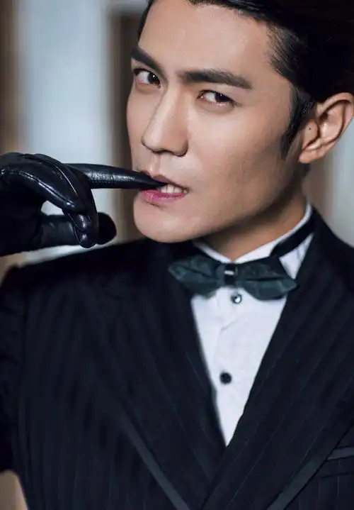 季晨绅士魅力写真,季晨图片-第2图