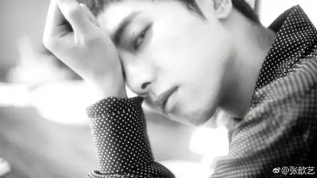 华晨宇超话#华晨宇2024向阳而生#  旅途的花样里面的壳壳盒须须呀