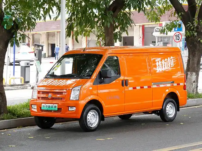 瑞驰ec35 Ⅱ(货拉拉定制版)-汇聚达(深圳)新能源发展有限公司