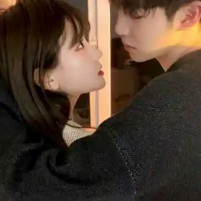 一对两张双人情头真人超甜头像