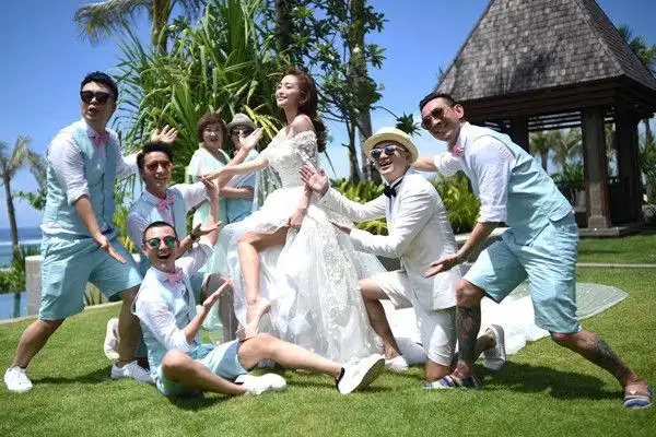 袁弘张歆艺婚礼伴郎团