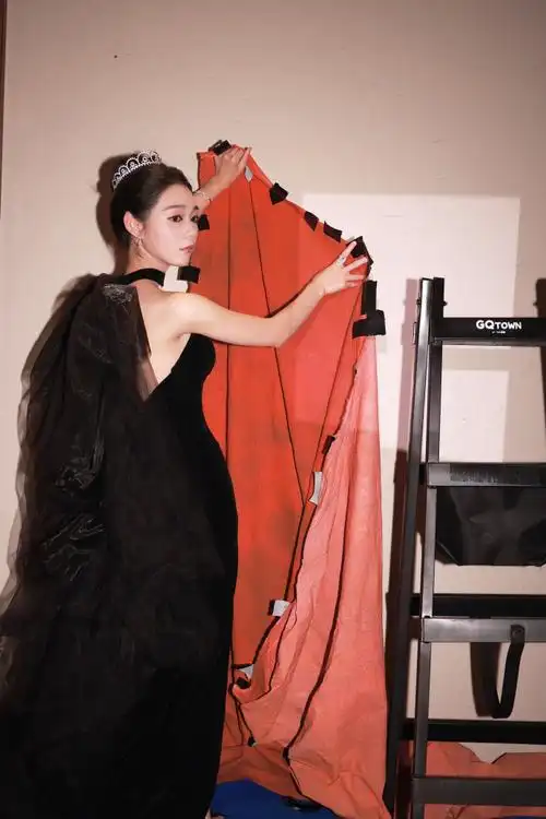 段奥娟黑化妆##段奥娟黑化了不藏了##智族gq moty年度人物盛典