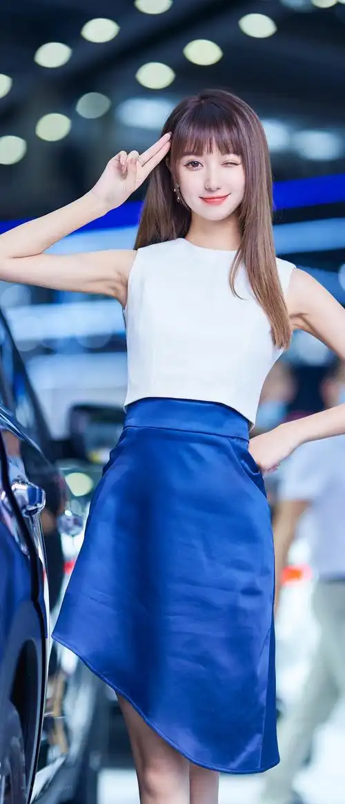 女生手机壁纸霸气倾城倾国美女车模