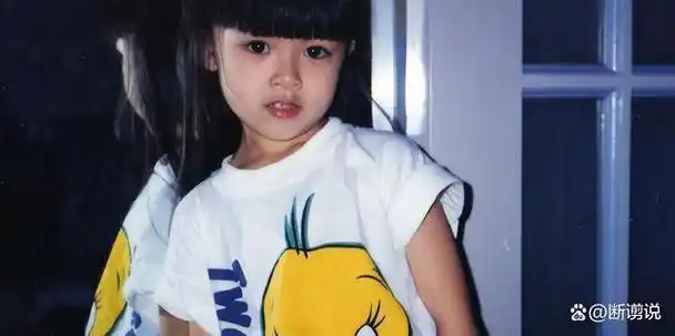 同为嫩模鼻祖:"不羡慕"杨颖的文咏珊,终于将杨颖碾压了