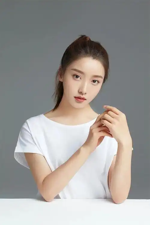 精美图集时尚美丽姜贞羽