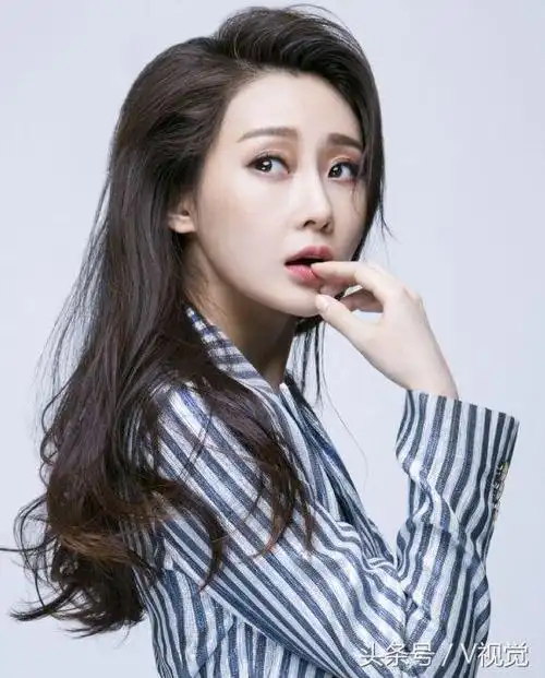 宋梓侨在《何以笙箫默》中饰 文敏.