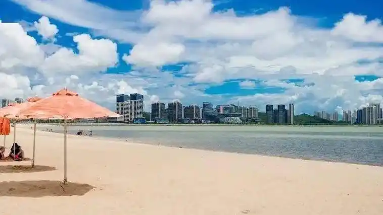 珠海这些海滩一个比一个美!_沙滩