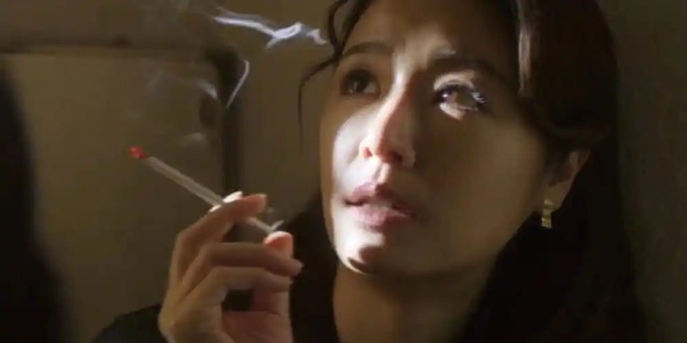 剧照  #林心如  #华灯初上  #女生抽烟