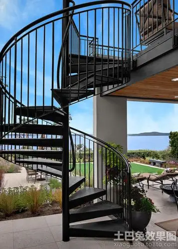 室外铁艺楼梯扶手效果图片