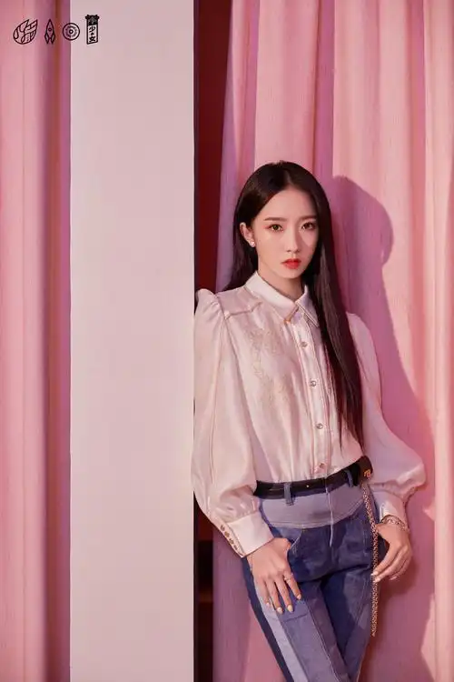 孟美岐粉色系酷美写真图片79