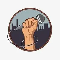 手拿话筒的头像