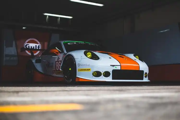 gulf仅仅是一身漂亮的拉花