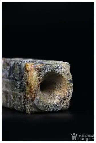 著名收藏家端方旧藏商代玉琮