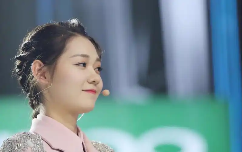 创造101段奥娟搬运全民k歌翻唱的作品