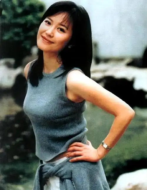 回顾演员俞飞鸿长得漂亮戏也好为人低调不张扬追求平淡生活