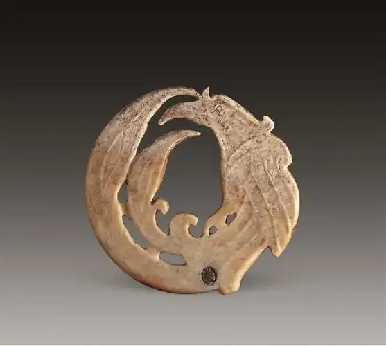 石家河遗址出土玉凤