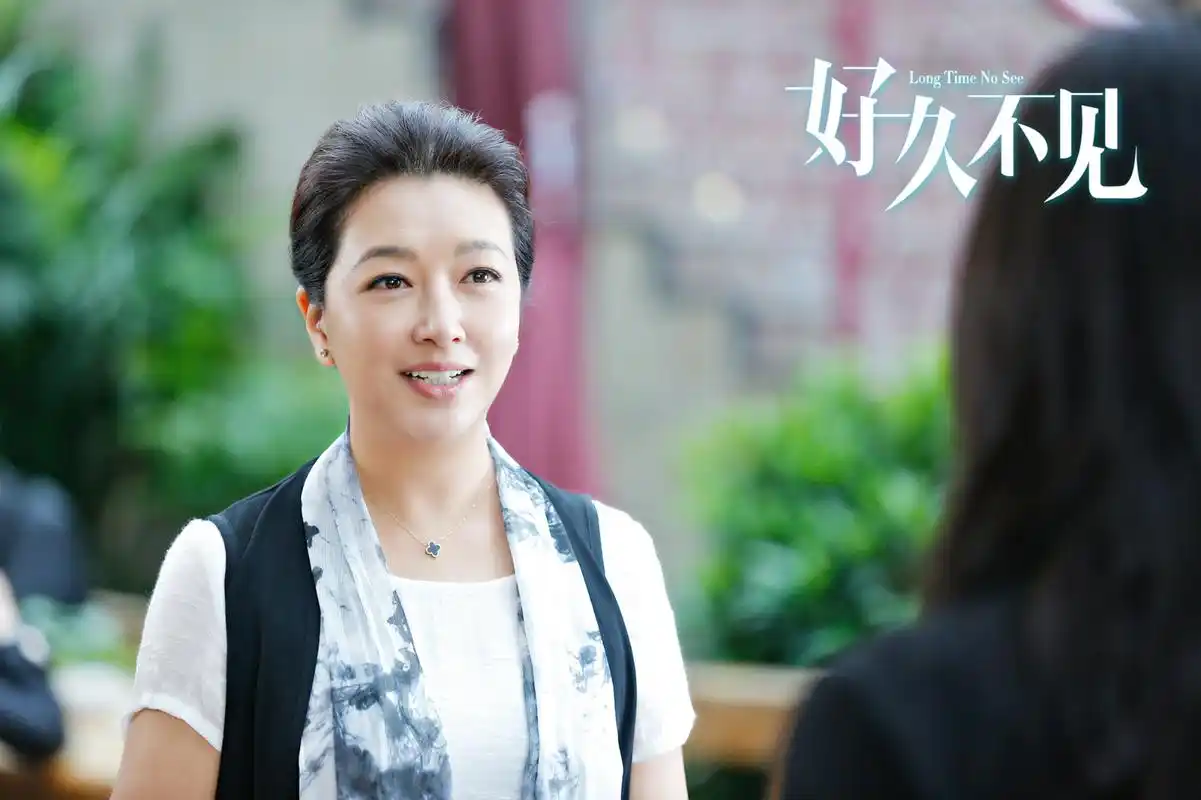 花朵朵与贺言的感情将迎来最终的归宿,贺文华与叶琳娜又将演绎什么样