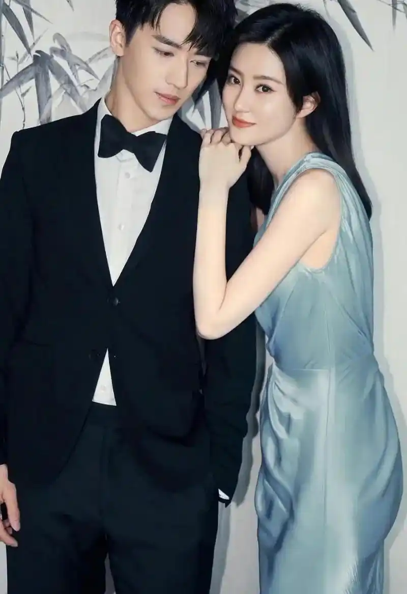 27岁官宣结婚,公开表白秀恩爱,许魏洲妻子是谁引热议