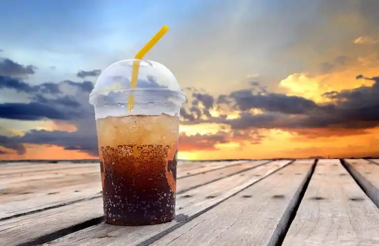 6.2【晚八点红包】天气越来越热,来推荐夏天一定要喝的饮料吧