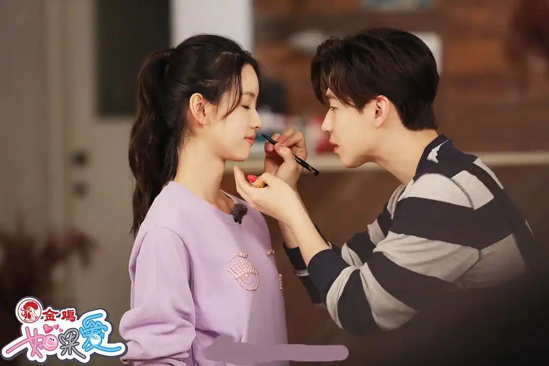 陈都灵刘宪华互画妆容cp感十足,粉丝大喊:在一起!